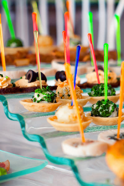 Fingerfood-Turm zum Hochzeitsmenü