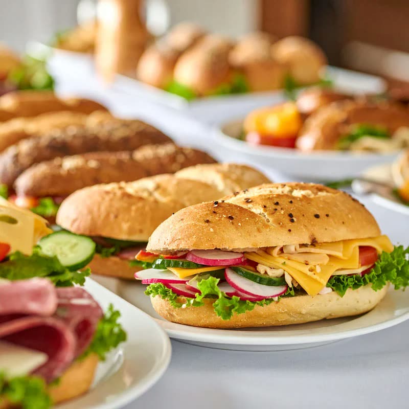 Belegte Brötchen und Baguettes